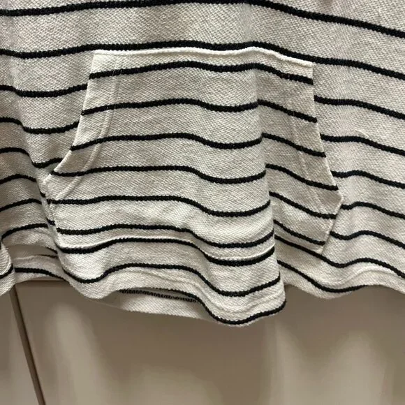 Paper Crane Hoodie Women’s Small White - Picture 4 of 4